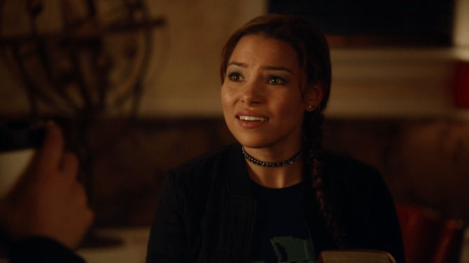 The Flash season 4: who is that mysterious young woman?