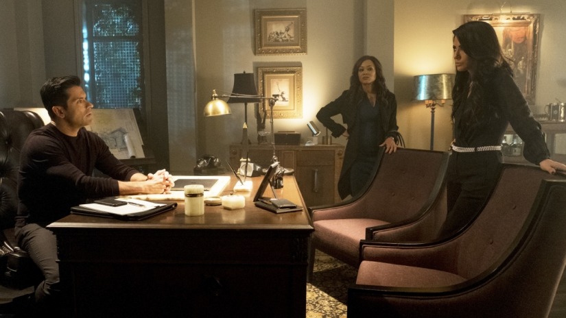 Riverdale season 2 episode 13 review The Tell Tale Heart The Dark Carnival