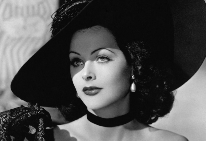 Gal Gadot to become Hedy Lamarr in new series