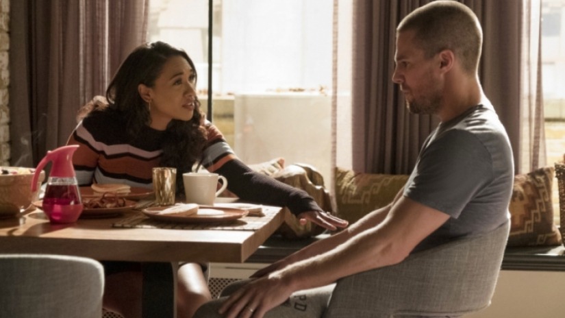 The Flash season 5 episode 9 review: Elseworlds Part 1 is serious crossover fun