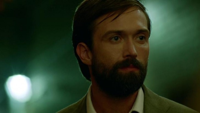Krypton season 2: new look at Emmett J. Scanlan as Lobo