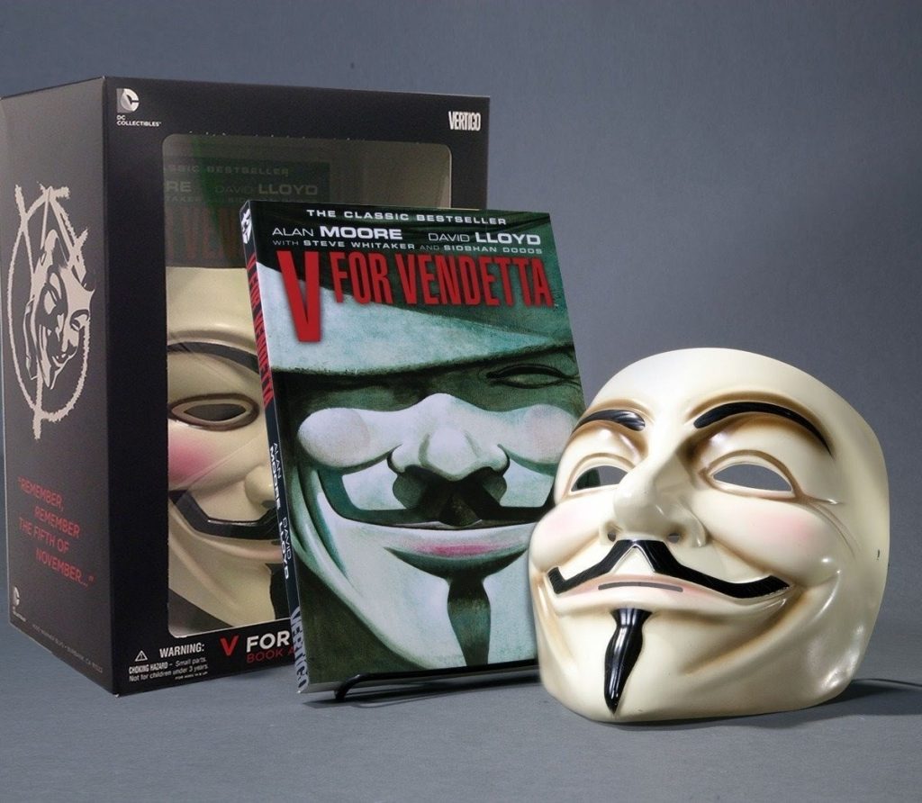 "V for Vendetta" Graphic Novel and Mask Set The Dark Carnival