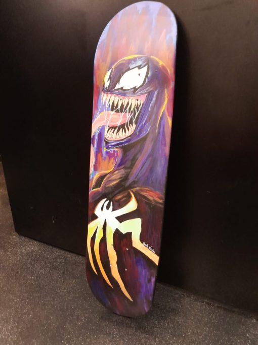 Venom Art Skateboard - Image 6